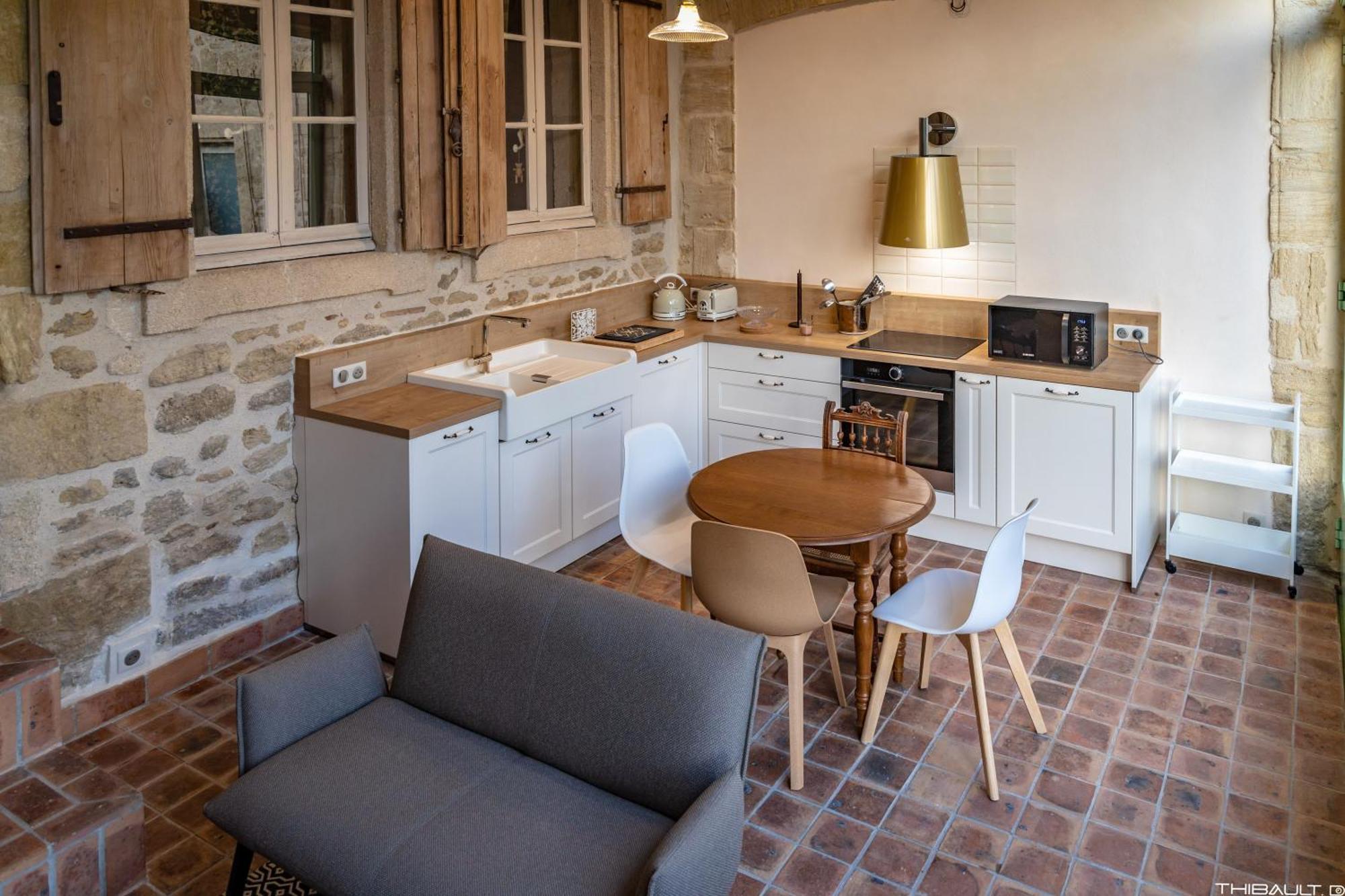 La Demeure Bed And Breakfast Aubais Exterior photo