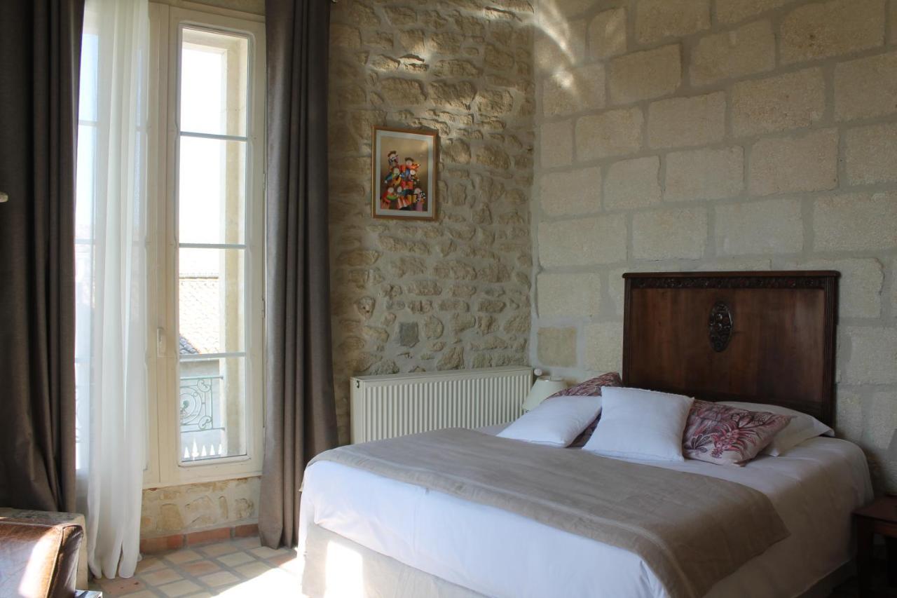 La Demeure Bed And Breakfast Aubais Exterior photo