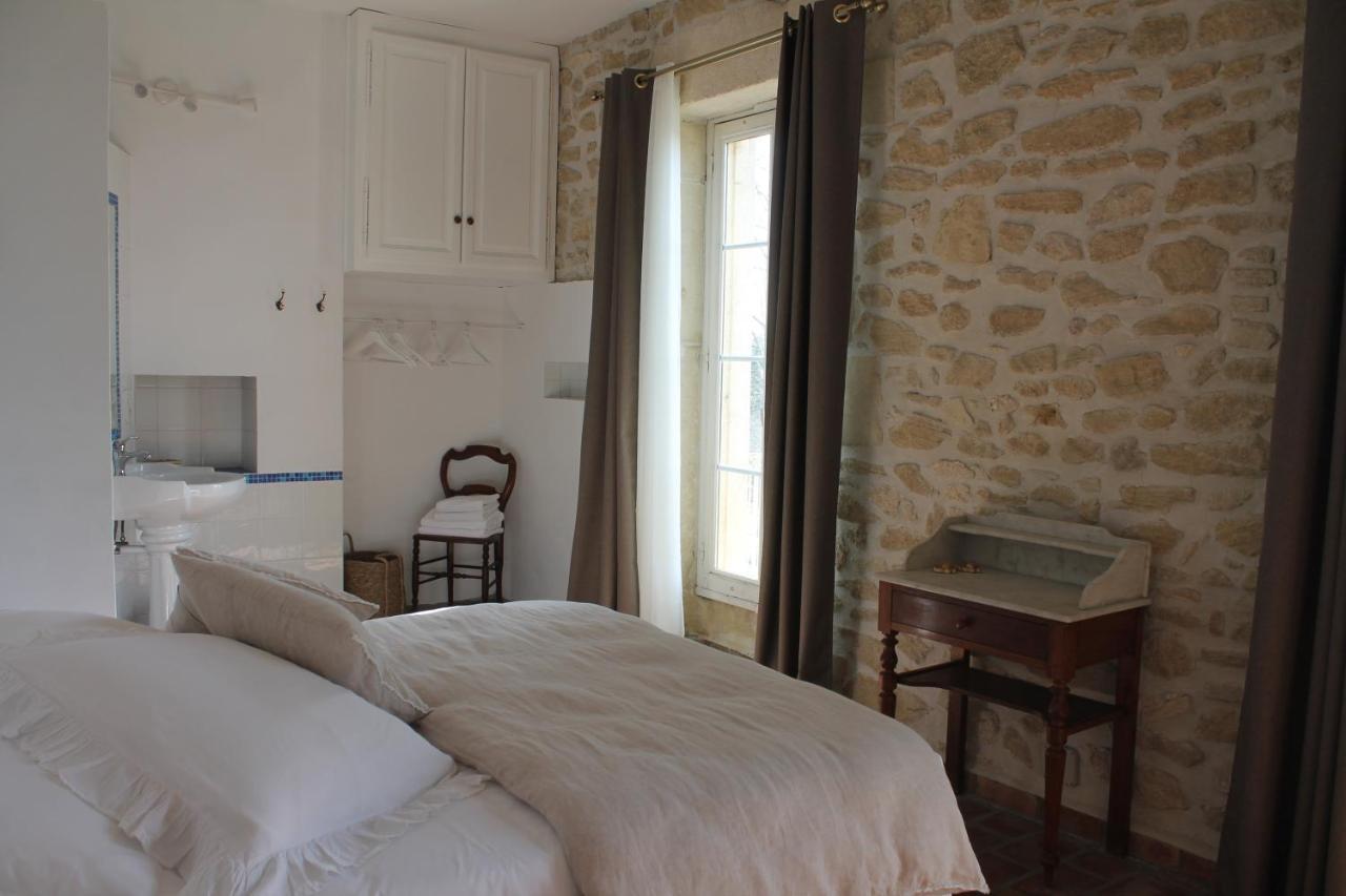 La Demeure Bed And Breakfast Aubais Exterior photo