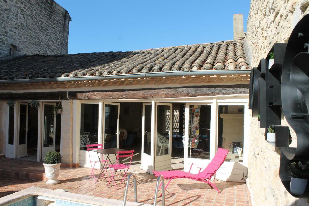 La Demeure Bed And Breakfast Aubais Exterior photo